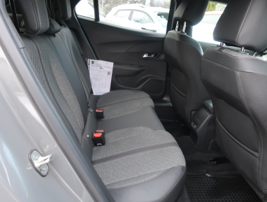Peugeot 2008 - 2024