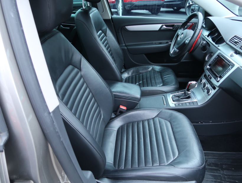 Volkswagen Passat, 2013