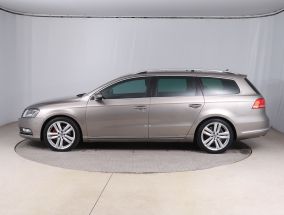 Volkswagen Passat - 2013