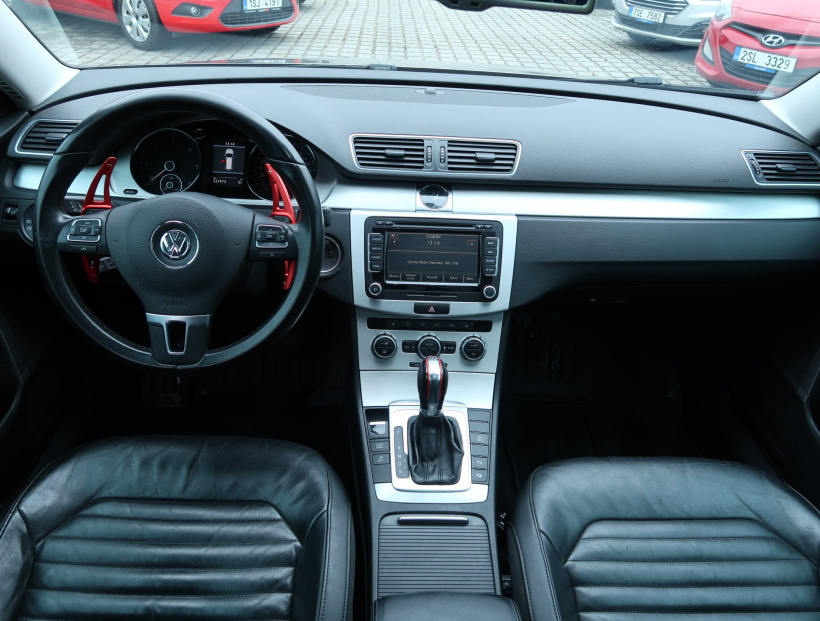 Volkswagen Passat, 2013