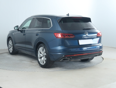 Volkswagen Touareg - 2022