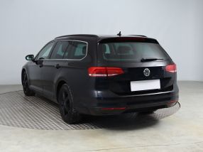 Volkswagen Passat - 2015
