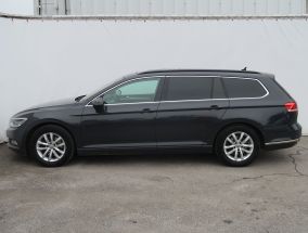 Volkswagen Passat - 2015