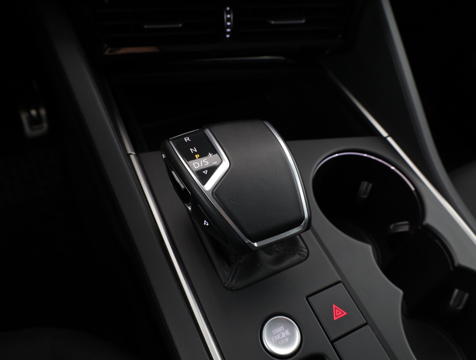 Volkswagen Touareg - 2020