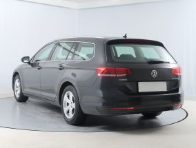 Volkswagen Passat - 2015