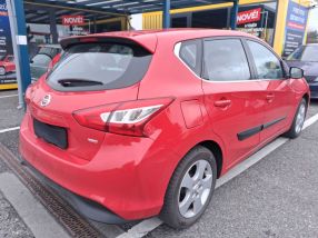 Nissan Pulsar - 2015