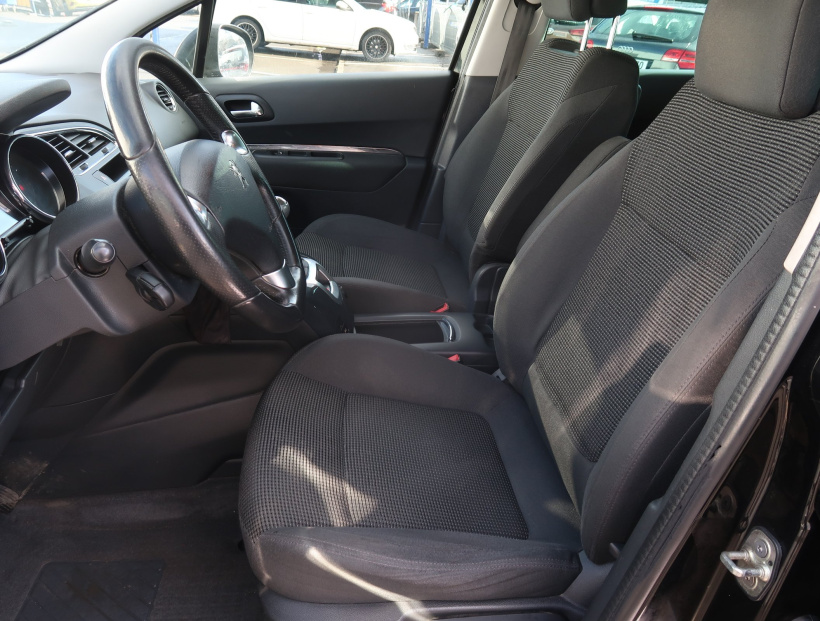 Peugeot 5008, 2016