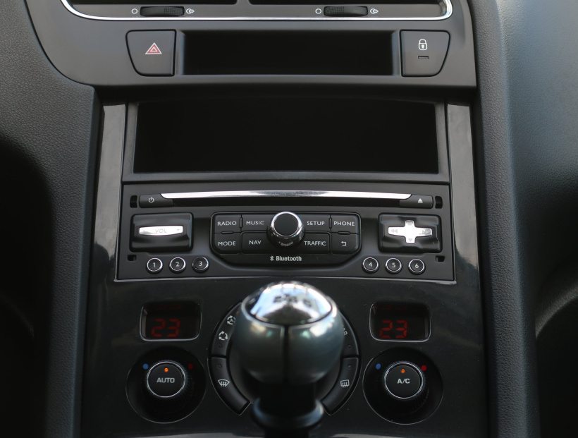 Peugeot 5008, 2016