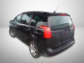Peugeot 5008 - 2016