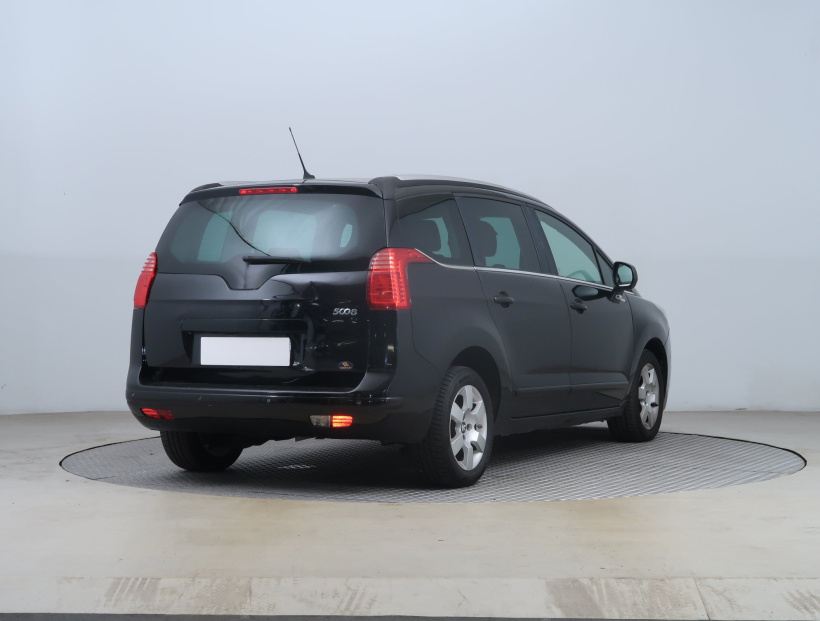 Peugeot 5008, 2016
