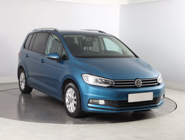 Volkswagen Touran 2016