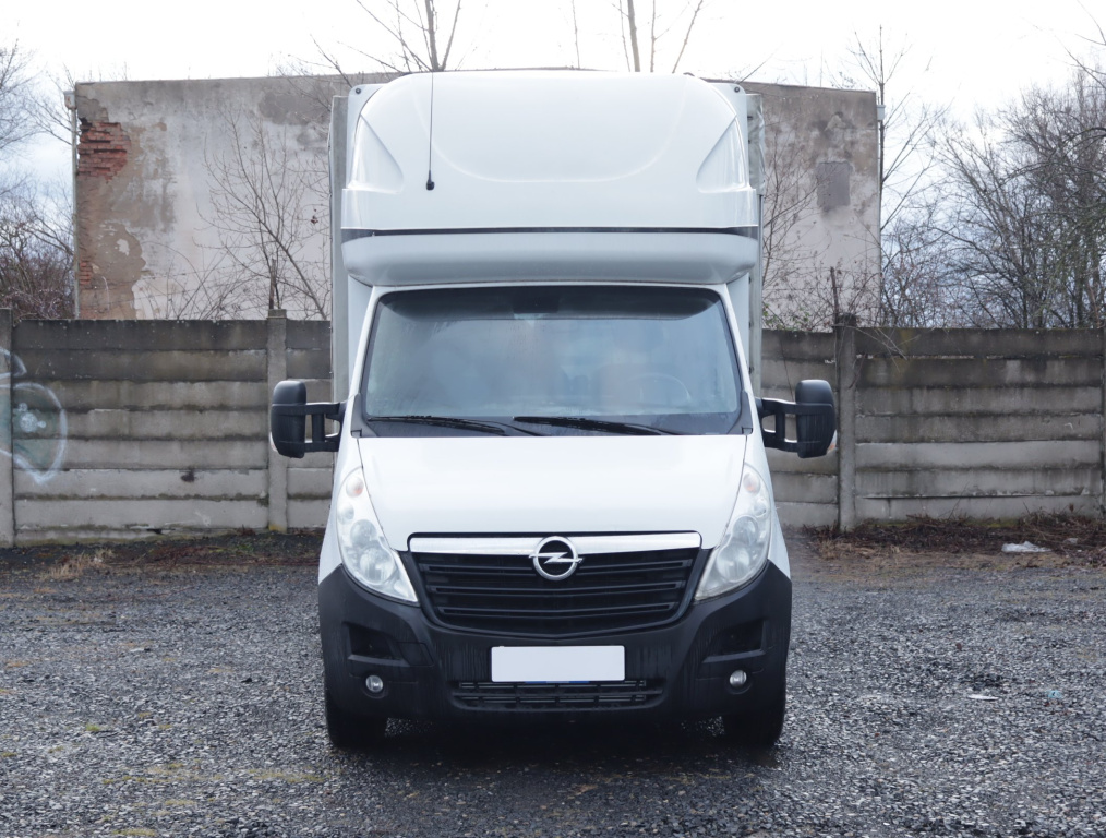 Opel Movano