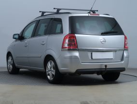 Opel Zafira - 2011