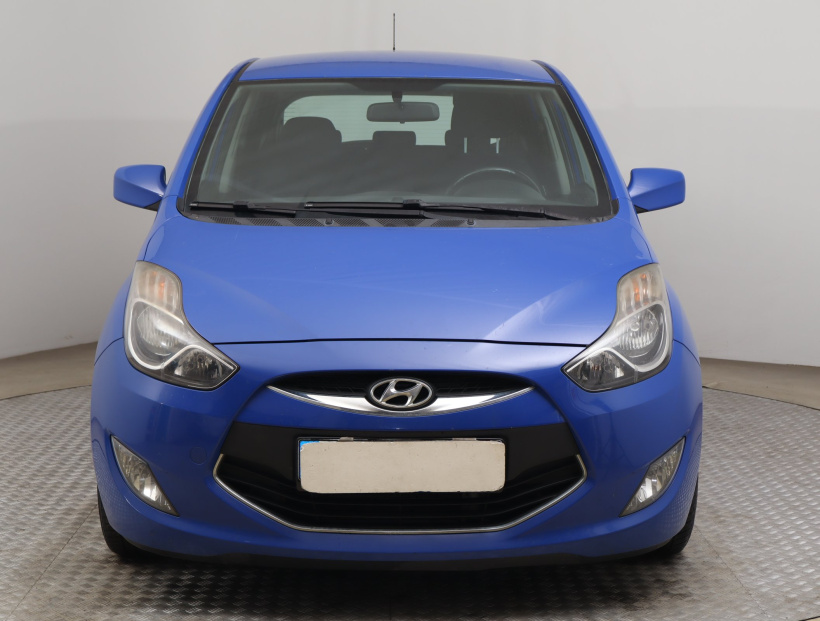 Hyundai ix20, 2013