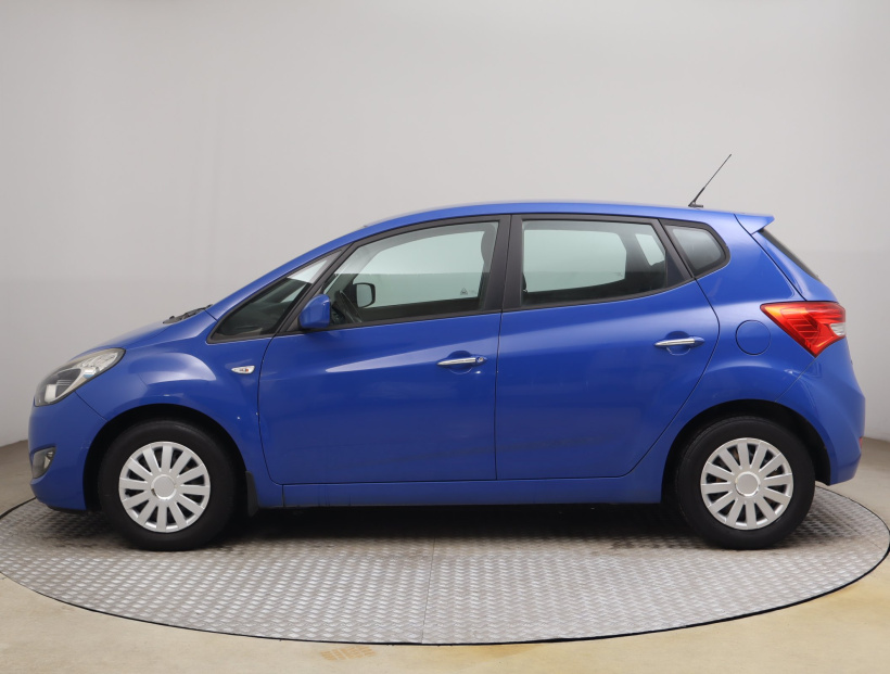 Hyundai ix20, 2013