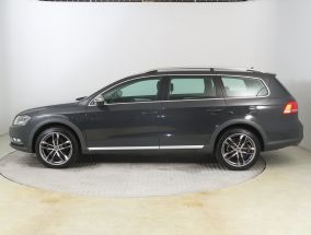Volkswagen Passat - 2013