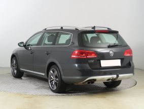 Volkswagen Passat - 2013