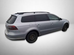 Volkswagen Passat - 2012