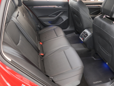 Škoda Superb - 2024