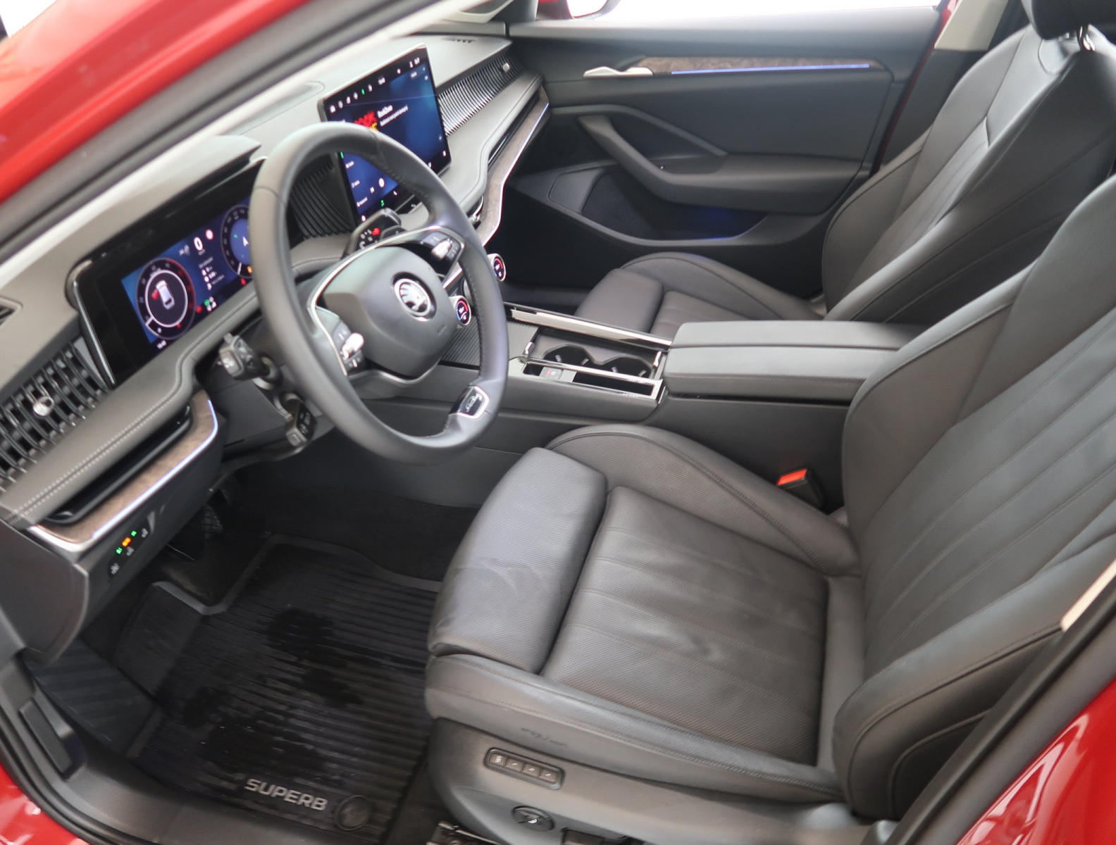 Škoda Superb - 2024