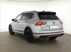 Volkswagen Tiguan Allspace - 2021