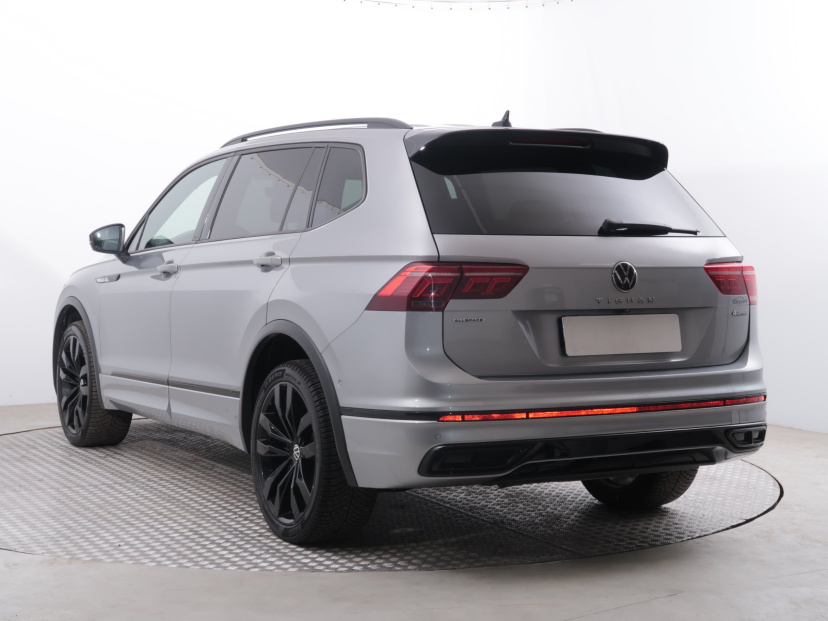 Volkswagen Tiguan Allspace, 2021