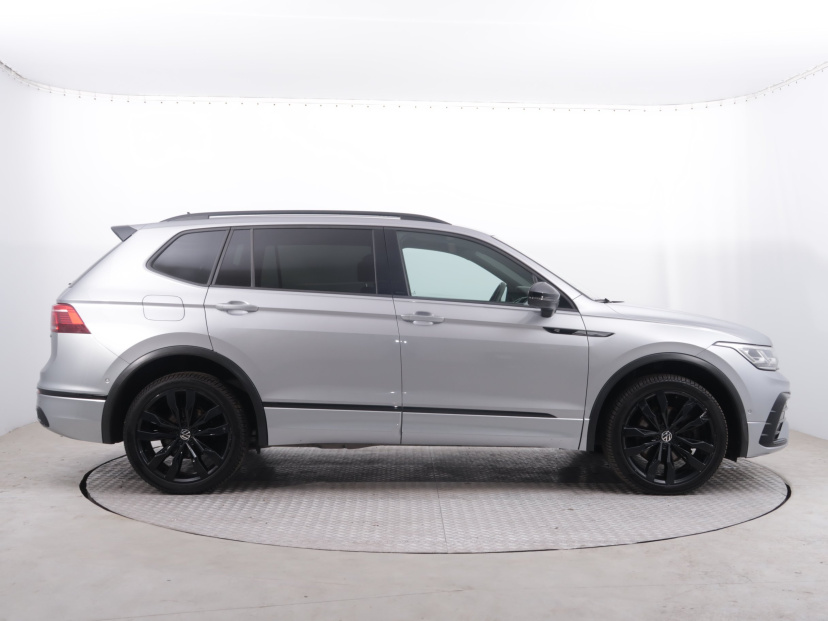 Volkswagen Tiguan Allspace, 2021
