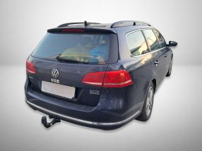 Volkswagen Passat - 2011