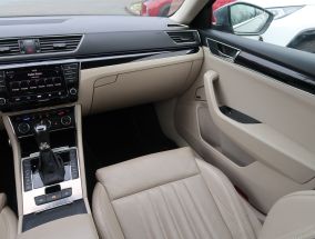 Škoda Superb - 2015