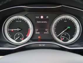 Škoda Superb - 2015