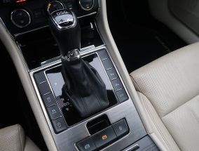 Škoda Superb - 2015