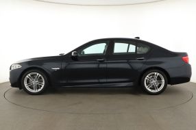 BMW 5 - 2015