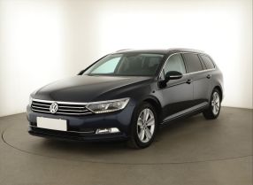 Volkswagen Passat - 2015