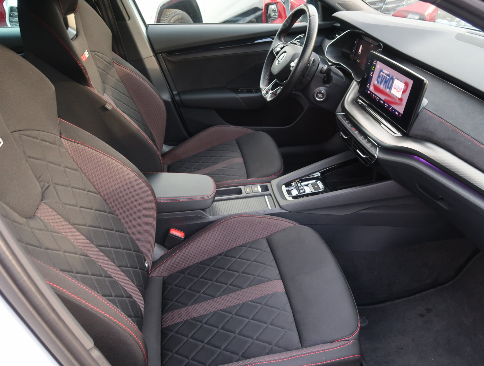 Škoda Octavia - 2024