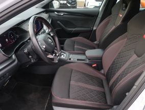 Škoda Octavia - 2024