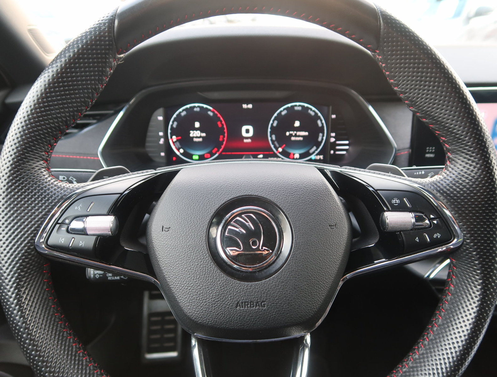 Škoda Octavia - 2024