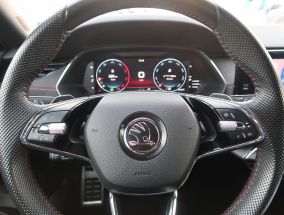 Škoda Octavia - 2024