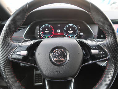 Škoda Octavia - 2024