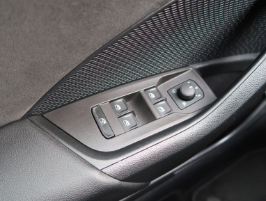 Škoda Octavia - 2024