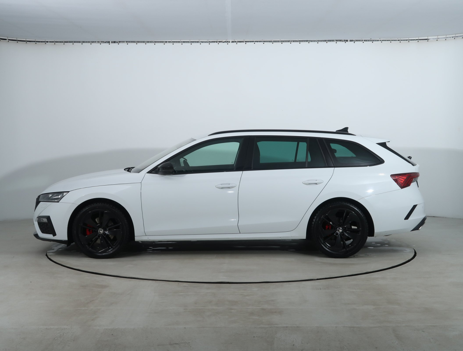 Škoda Octavia - 2024