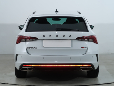 Škoda Octavia - 2024