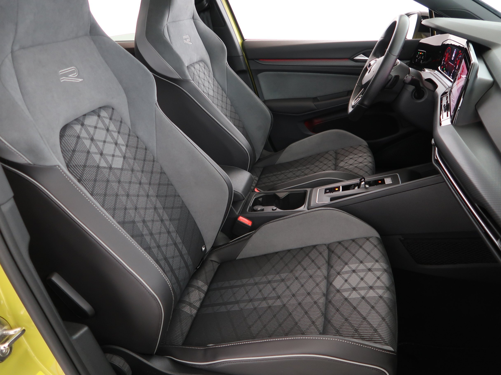 Volkswagen Golf - 2022