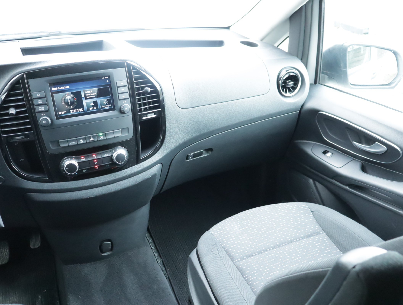 Mercedes-Benz Vito - 2023