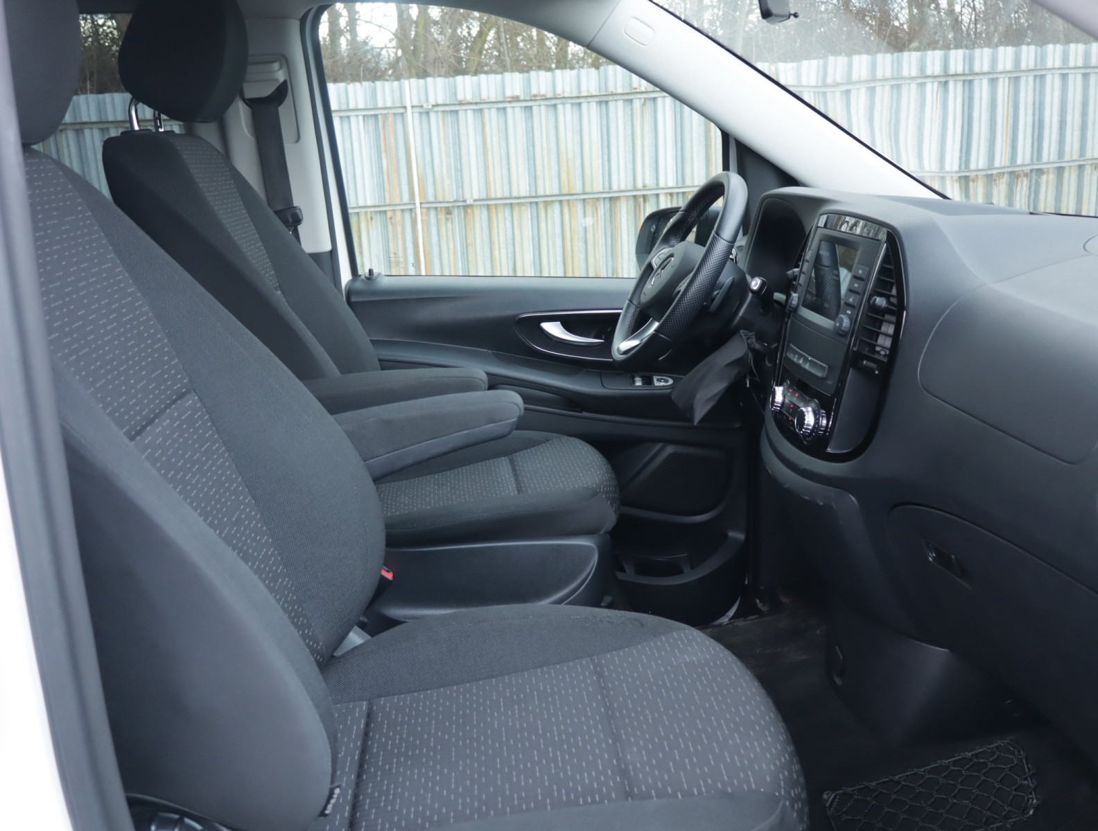 Mercedes-Benz Vito - 2023