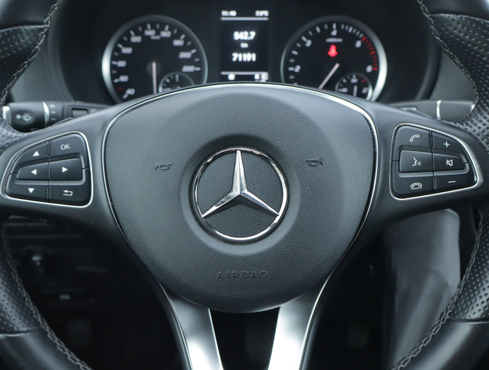 Mercedes-Benz Vito - 2023