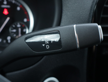 Mercedes-Benz Vito - 2023