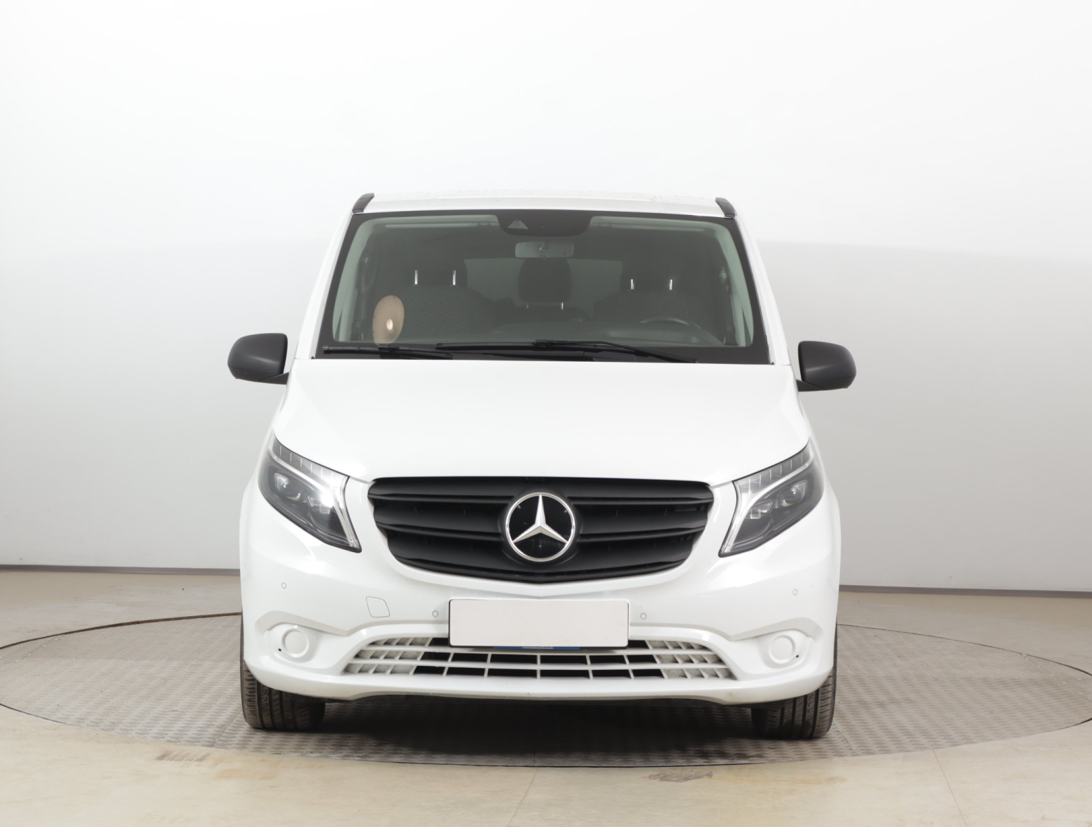 Mercedes-Benz Vito - 2023
