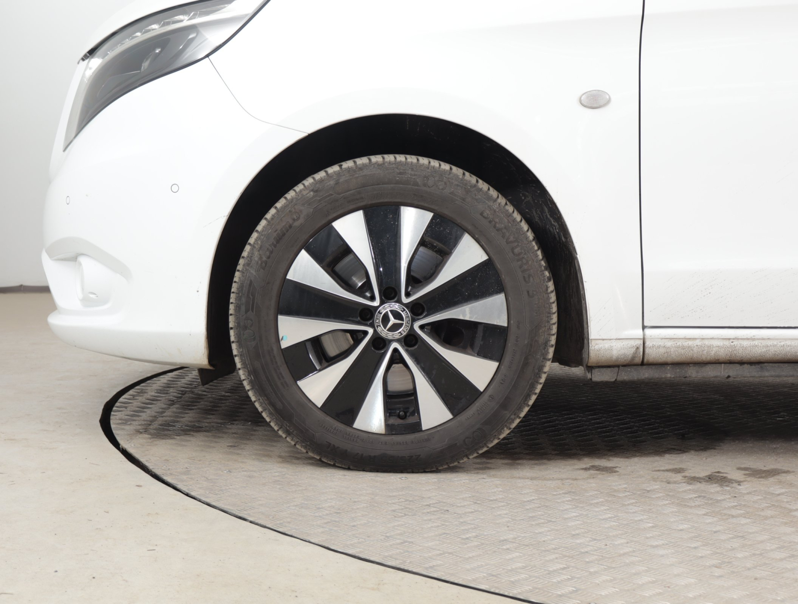 Mercedes-Benz Vito - 2023