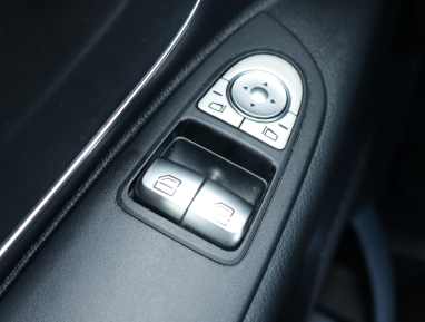 Mercedes-Benz Vito - 2023