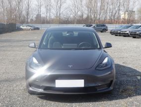 Tesla Model 3 - 2021